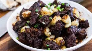 Filet steak black pepper sauce with sizzling plate (tenderloin)
