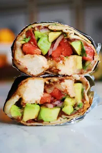 BURRITOS - PULLED CHICKEN