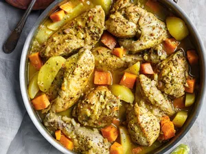 CHICKEN COLOMBO