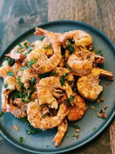 Crispy shrimp spicy salt