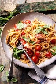 LOBSTER LINGUINE