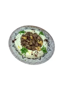 Hummus w/ Lamb