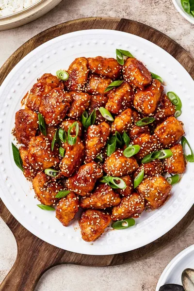 Sweet & sour chicken with fresh pineapple