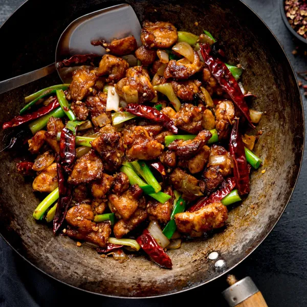 Szechuan chicken with sizzling plate